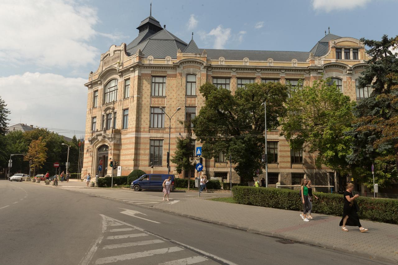 Cluj Lux Apartment Central Exterior photo