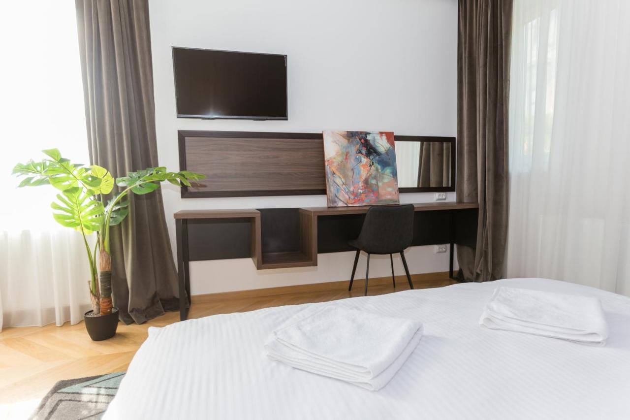 Cluj Lux Apartment Central Exterior photo